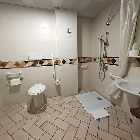 Szálloda Pace 3*
