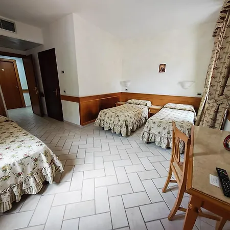 Hotell Pace 3*