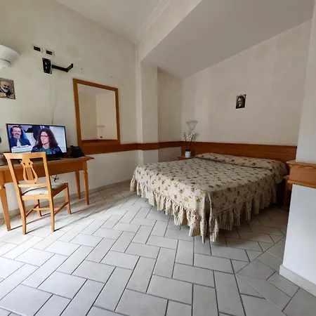 Pace Σαν Τζιοβάνι Ροτόντο