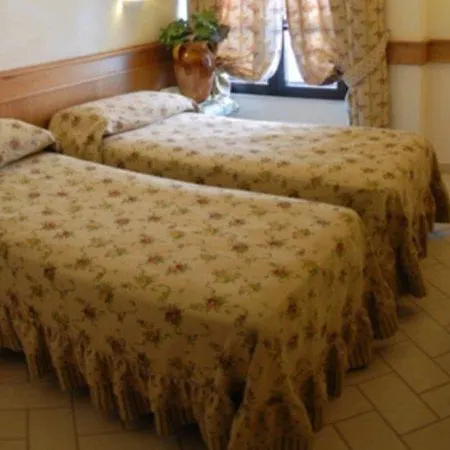 Szálloda Pace